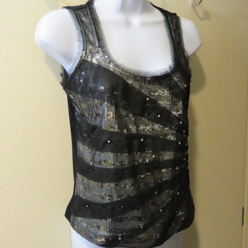 WHITE HOUSE/BLACK MARKET BRAND TOP *** XSMALL ***